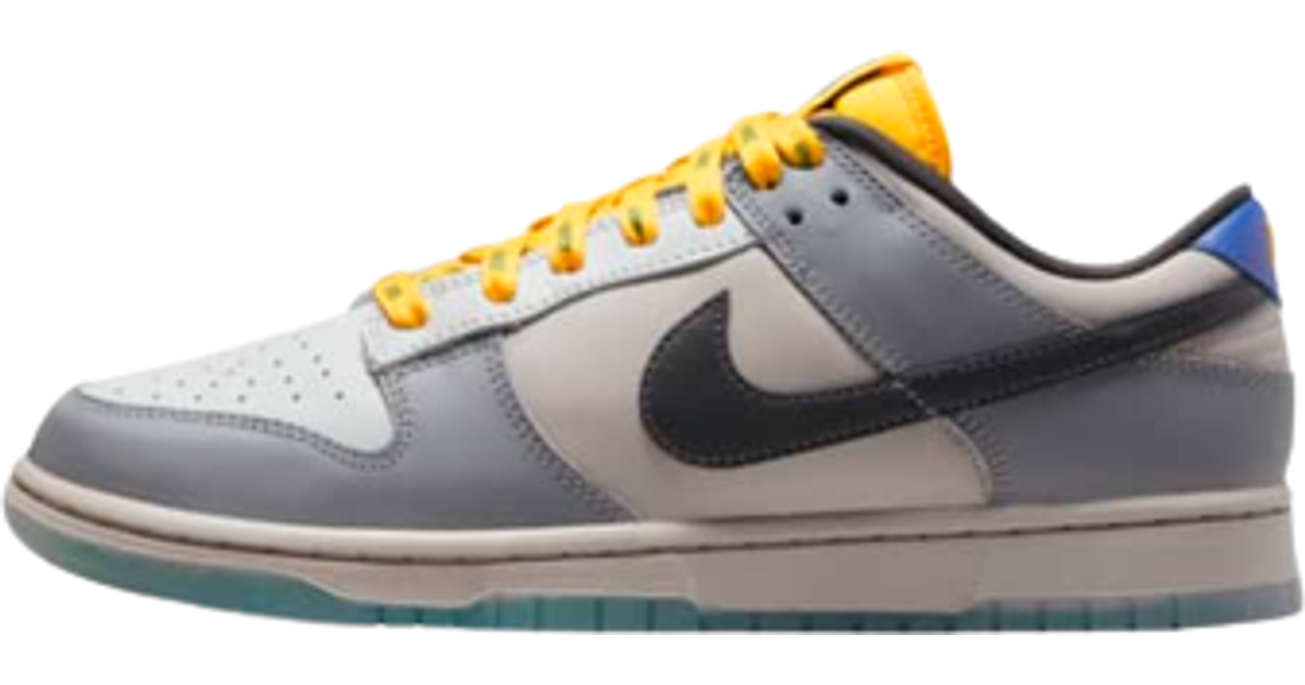 men's nike dunk low north carolina a and t stores