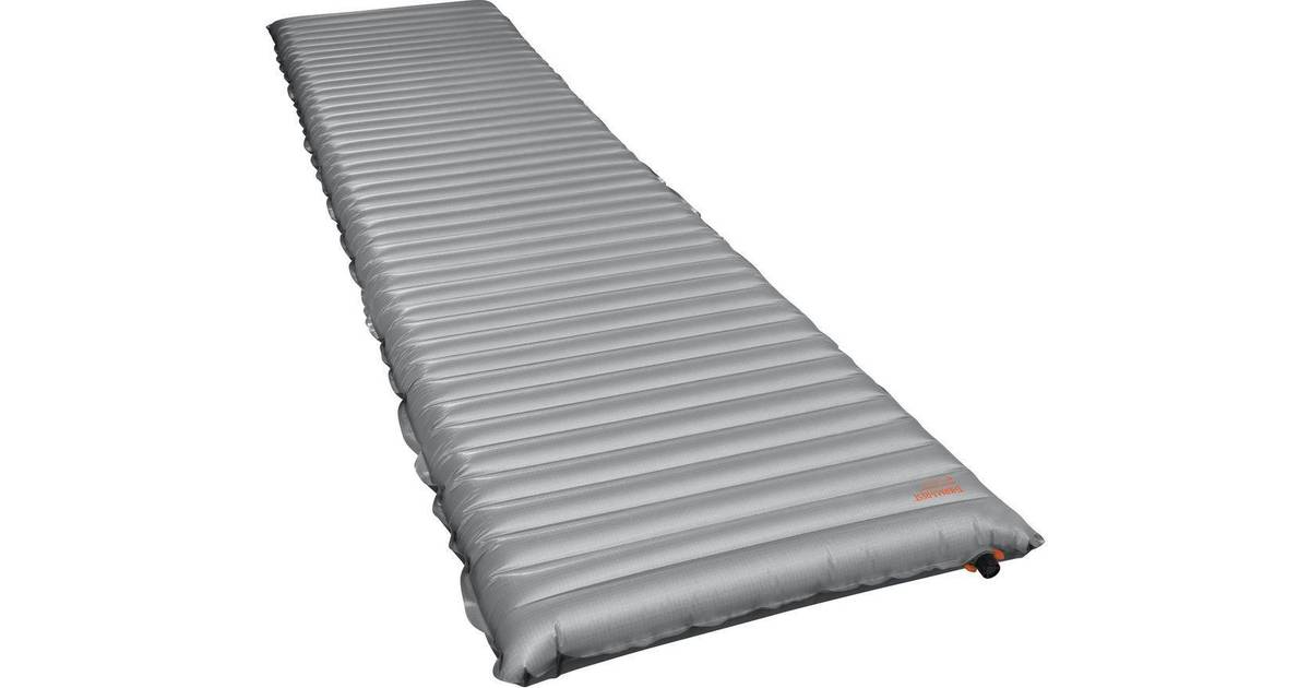 Therm-a-Rest Neoair Xtherm Max Regular • See prices »