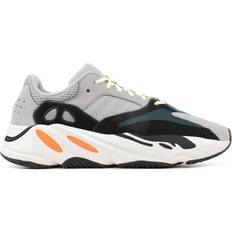 Adidas Yeezy Sneakers Adidas Yeezy Boost 700 - Solid Grey