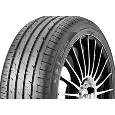 CST Medallion MD-A1 235/45 ZR17 97W XL