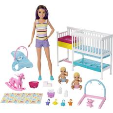 Barbie It Takes Two Camping Playset with Daisy Doll (Curvy with Pink Hair)