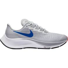 Sport Shoes Nike Air Zoom Pegasus 37 GS - Pure Platinum/Wolf Grey/Bright Crimson/Racer Blue