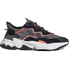 Adidas Ozweego - Core Black/Grey Six/Signal Coral