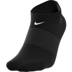 Herren - Schwarz Socken Nike Everyday Lightweight Training No-Show Socks 6-pack Men - Black/White