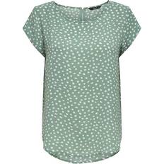 Only Vic All Over Print Short Sleeve Blouse - Chinois Green/Aop Big Karo Dot