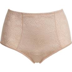 Chantelle C Magnifique Smoothing Full Brief - Nude Sand
