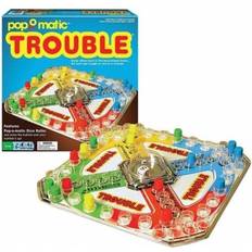 Play Set Winning Moves Classic Trouble