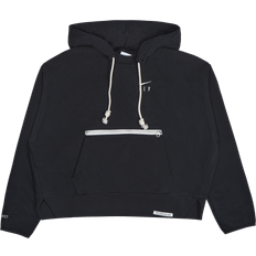 Sportswear Garment - Women Sweaters Nike Dri-FIT Swoosh Fly Standard Issue Pullover Basketball Hoodie Women - Black/Pale Ivory