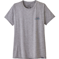 Patagonia Damen T-Shirts Patagonia Women's Capilene Cool Daily Graphic Shirt - Skyline/Feather Grey