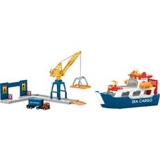 Märklin My World Freight Ship & Harbor Crane