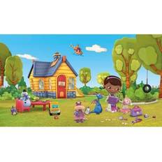 RoomMates Doc McStuffins (JL1301M)