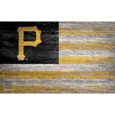 Fan Creations Pittsburgh Pirates Distressed Flag Sign