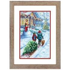 Dimensions Counted Cross Stitch Kit 9X14-Christmas Tradition 14 Count