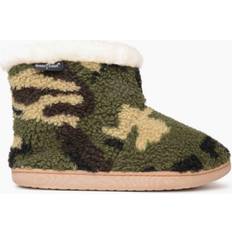 Minnetonka Betty - Camo Print