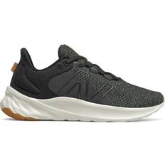 New Balance Fresh Foam ROAV v2 M - Black with Sea Salt