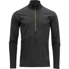 Løping Overdeler Devold Running Merino Cover Zip Neck Man - Caviar