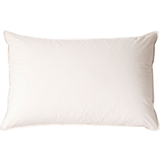 CosmoLiving by Cosmopolitan Cloud Nine Bed Pillow White (71.12x50.8)