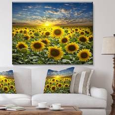 Design Art Field of Blooming Sunflowers Large Flower Canvas Wall Art Wall Decor 32x16"