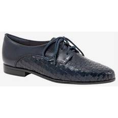 Women Oxford Trotters Women's Lizzie Oxford in (Size M)