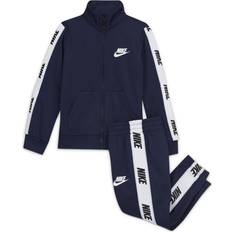 nike tracksuit 5t