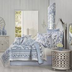 J. Queen New York Garden View Comforter Set, Queen, Spa