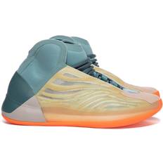 Adidas Yeezy Sneakers adidas Yeezy Quantum - Hi-Res Coral