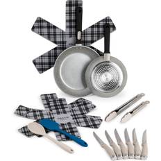 https://www.klarna.com/sac/product/232x232/3006834029/Brooklyn-Steel-Co.-15-Pc.-Zodiac-Cookware-Utensil-Set-Cookware-Set.jpg?ph=true