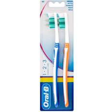 Oral-B Tannbørster Oral-B Toothbrush Classic Care Medium Twin Pack