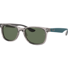 Ray-Ban Junior New Wayfarer Green Frame Green Lenses