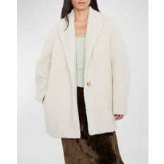 White faux fur jacket • Compare & see prices now »