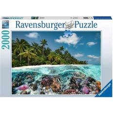 Ravensburger A Dive in The Maldives 2000 Pieces