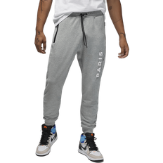 Nike Men's Therma-FIT Basketball Cargo Pants.