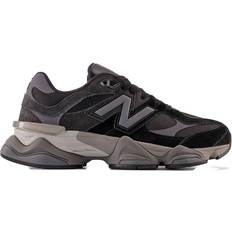 New Balance Damen Sneakers New Balance 9060 - Black/Castlerock/Rain Cloud