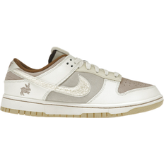 Dunk Low 'Year of The Rabbit - Fossil Stone