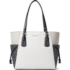 Michael Kors Voyager East/West Tote Pale Grey/Optic White/Black One Size