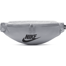 Nike Heritage Waistpack 3L in Grey, Size: One DB0490-012 Grey One