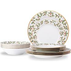 Noritake Holly and Berry Gold Dinner Set 4