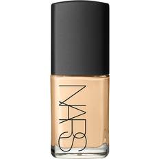 NARS Sheer Glow Foundation Fiji