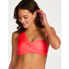 Røde - S Bikinioverdeler Hunkemöller Cairo Moulded Bandeau Bikinitoppe hos Magasin Psycho Red