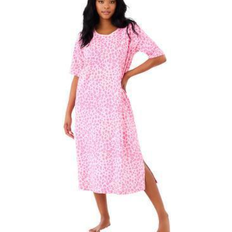 Dreams & Co Women's Long Tagless Sleepshirt Plus Size - Pink Leopard