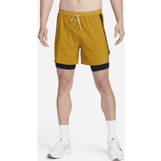 Nike Dri-FIT Stride 7'' 2in1 Short Herren Gelb, L