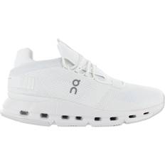 On Damen Sneakers On Cloudnova W - White