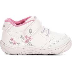 Stride Rite Taye 2.0 Sneaker - Pink