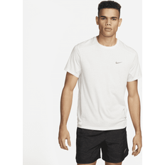 Nike Dri-FIT Run Division T-Shirt Herren Schwarz/Grau, XL