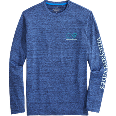 Vineyard Vines Tops (100+ products) find prices here »
