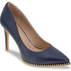 BCBGeneration Hawti Pointed Toe Pump