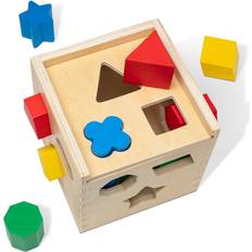 Puttekasser på salg Melissa & Doug Shape Sorting Cube Classic Toy