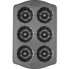 Sheet Pans Wilton Excelle Elite Non-Stick 6-Cavity Mini Fluted Muffin Tray