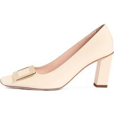 Roger Vivier Pumps Belle aus Lackleder Beige