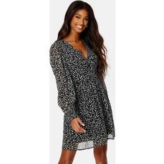 Leopard Kjoler Vero Moda Nini L/S Short Dress Snow White AOP:NINI
